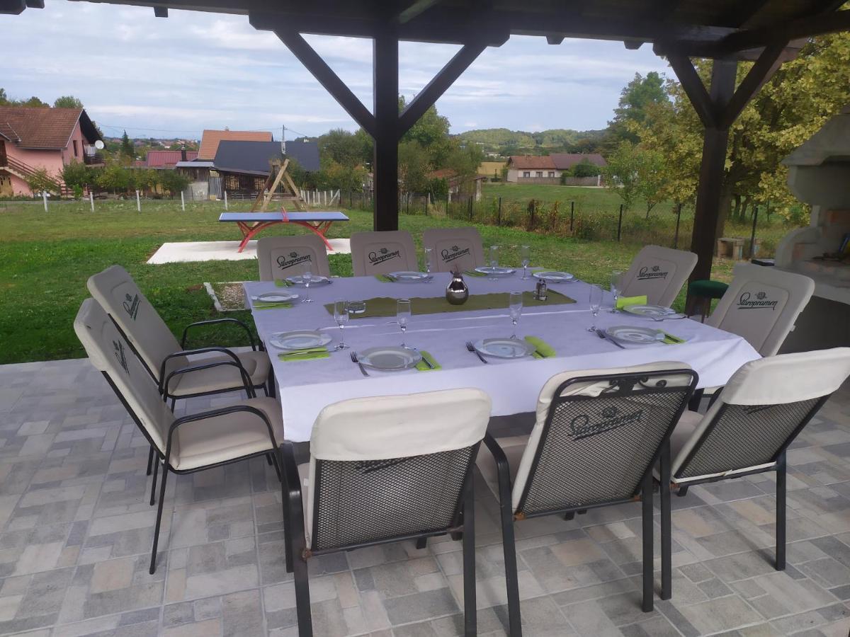 Guest House Pin Laktaši Zewnętrze zdjęcie
