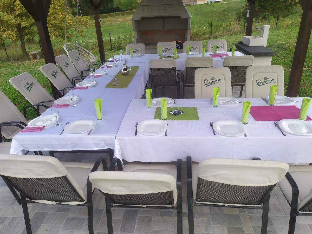 Guest House Pin Laktaši Zewnętrze zdjęcie