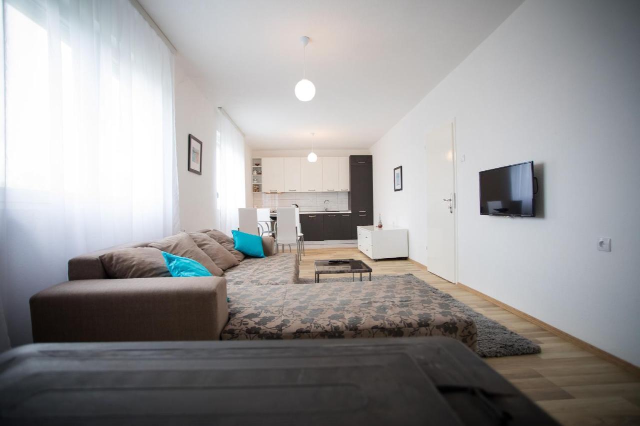 Guest House Pin Laktaši Zewnętrze zdjęcie